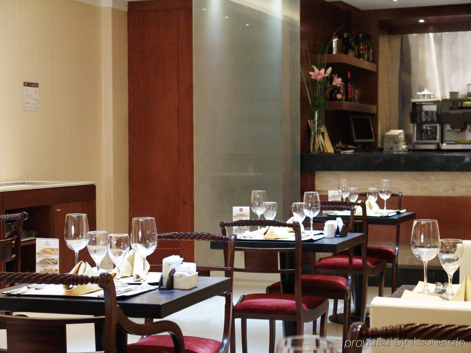 Hotel Sheltown Buenos Aires Restoran gambar